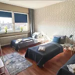 Ed-Grosse, Moderne Wohnung In Zentraler Lage, Mit Balkon, Lift Und Parkplatz